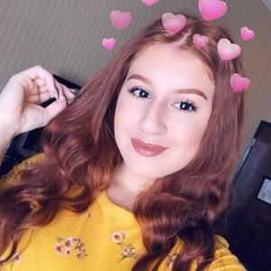 Meet your Posher, Noora